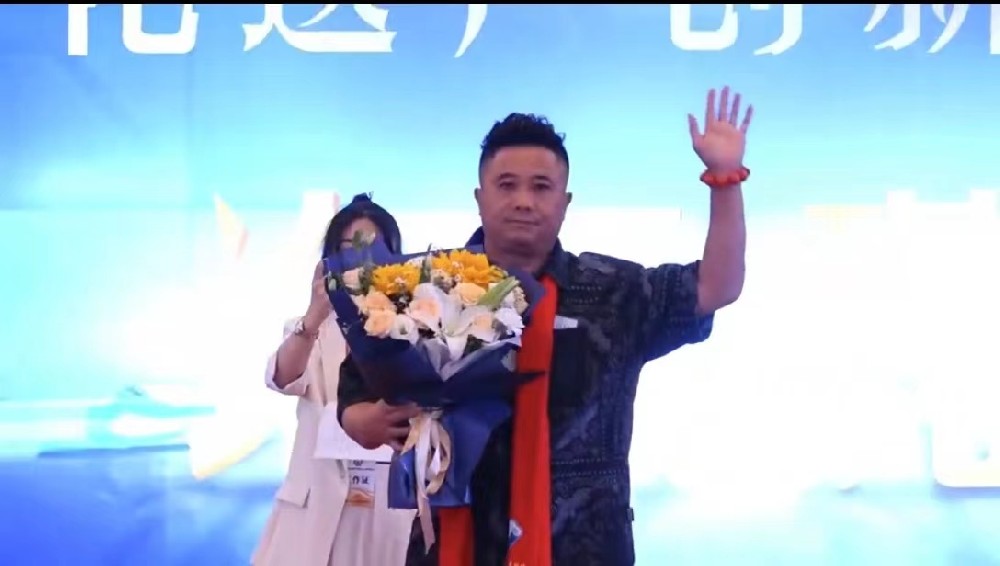 国家级首席《徽州三雕》技艺大师查嵘--受邀参加非遗创新人才发展论坛