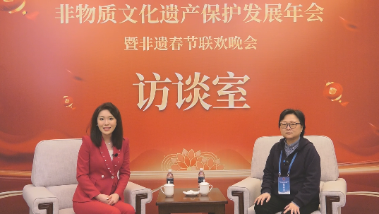 优秀企业家黄仕兵受邀出席非遗年会暨非遗春节联欢晚会